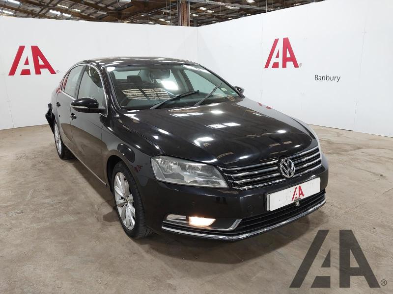 2013 VOLKSWAGEN PASSAT HIGHLINE TDI BLUEMOTION TECHNO 1968cc TURBO DIESEL SEMI AUTO 6 Speed 4 DOOR SALOON