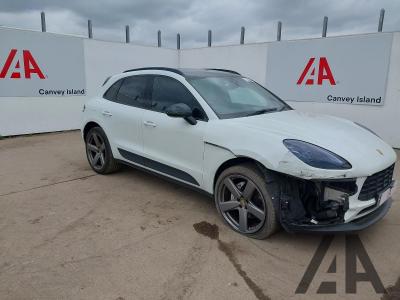 Image of 2016 PORSCHE MACAN D S PDK 2967cc TURBO DIESEL SEMI AUTO 7 Speed 5 DOOR ESTATE