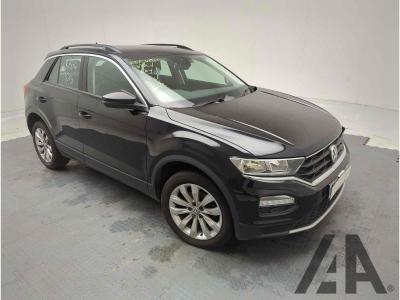 Image of 2020 VOLKSWAGEN T-ROC SE TDI 1598cc TURBO DIESEL MANUAL 5 DOOR HATCHBACK