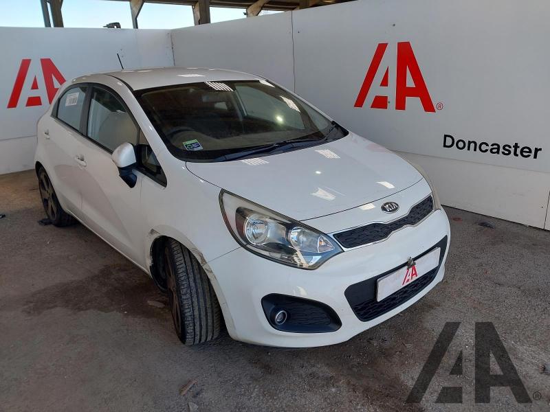 2013 KIA RIO 2 ECODYNAMICS 1396cc PETROL MANUAL 6 Speed 5 DOOR HATCHBACK