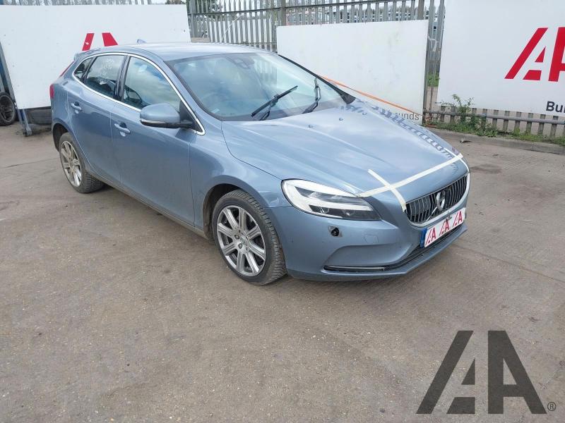 2016 VOLVO V40 D4 INSCRIPTION 1969cc TURBO DIESEL MANUAL 6 Speed 5 DOOR HATCHBACK