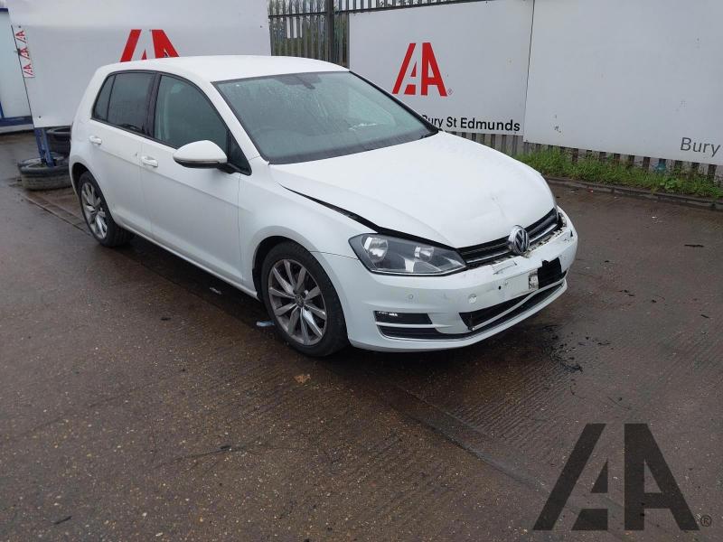 2014 VOLKSWAGEN GOLF GT TDI BLUEMOTION TECHNOLOGY 1968cc TURBO DIESEL MANUAL 6 Speed 5 DOOR HATCHBACK