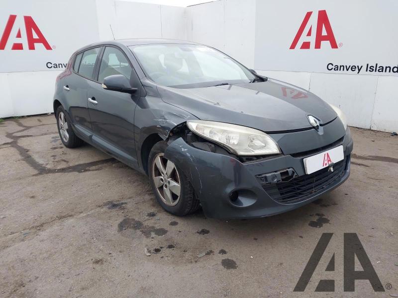 2010 RENAULT MEGANE DYNAMIQUE TOMTOM VVT 1598cc PETROL MANUAL 6 Speed 5 DOOR HATCHBACK