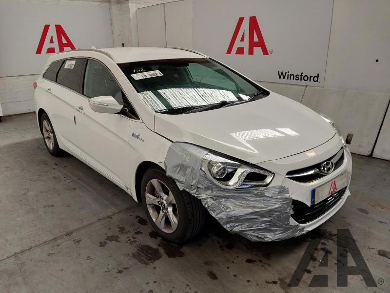 2015 HYUNDAI I40 CRDI STYLE BLUE DRIVE 1685cc TURBO DIESEL MANUAL 6 Speed 5 DOOR ESTATE