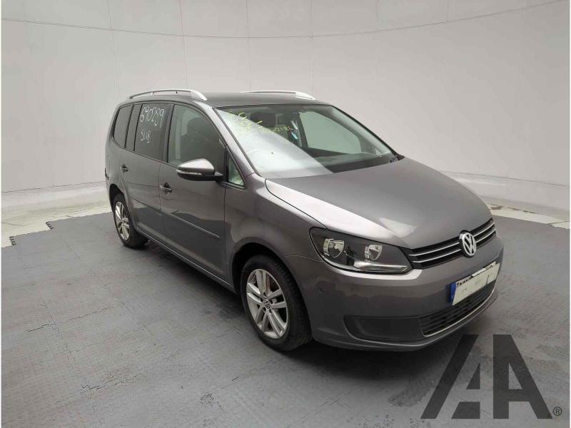 2013 VOLKSWAGEN TOURAN SE TDI DSG 1598cc TURBO DIESEL SEMI AUTO 5 DOOR MPV