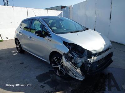 Image of 2016 PEUGEOT 208 PURETECH S/S GT LINE 1199cc TURBO PETROL AUTOMATIC 5 DOOR HATCHBACK