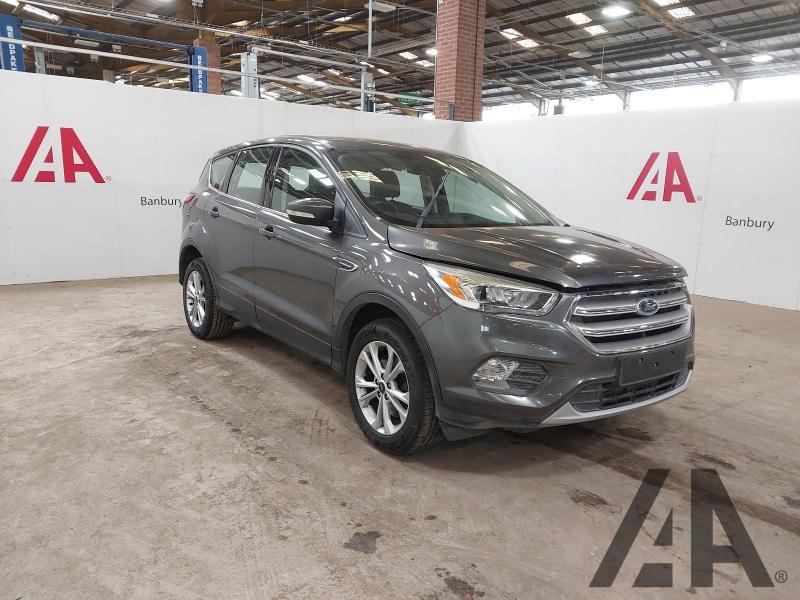 2017 FORD KUGA TITANIUM TDCI 1997cc TURBO DIESEL MANUAL 6 Speed 5 DOOR HATCHBACK