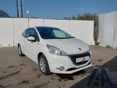 Image of 2014 PEUGEOT 208 STYLE 1199cc PETROL MANUAL 3 DOOR HATCHBACK