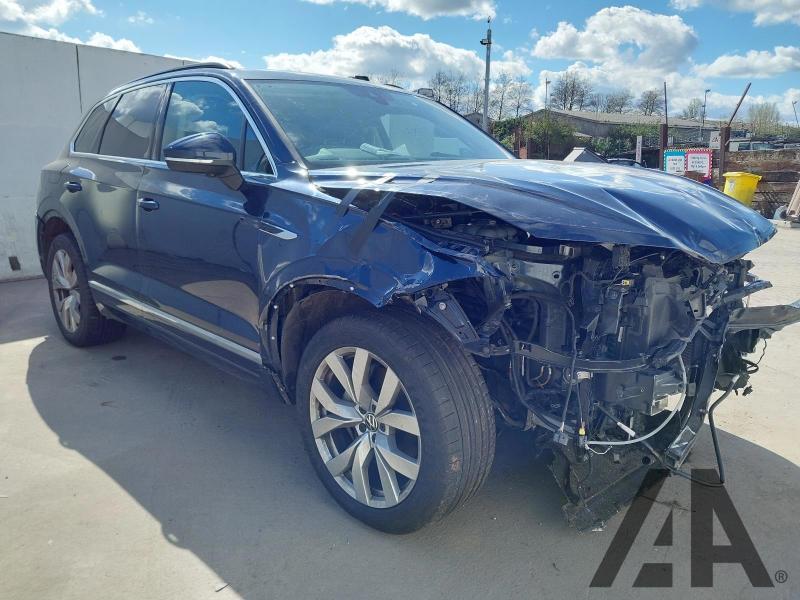 2023 VOLKSWAGEN TOUAREG V6 SEL TDI 2967cc TURBO DIESEL AUTOMATIC 5 DOOR ESTATE