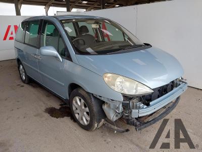 Image of 2004 PEUGEOT 807 SE HDI 2179cc TURBO DIESEL MANUAL 6 Speed 5 DOOR MPV