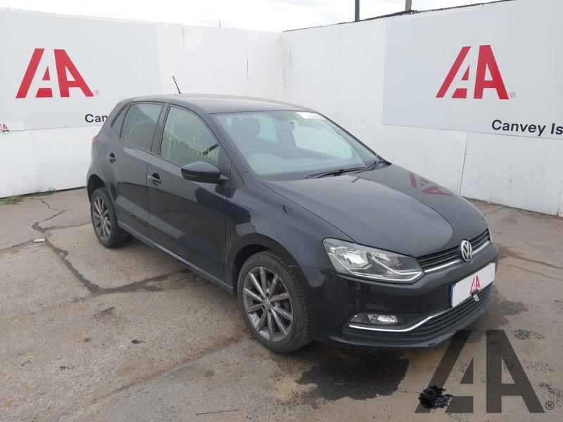 2015 VOLKSWAGEN POLO SE DESIGN TSI DSG 1197cc TURBO PETROL SEMI AUTO 7 Speed 5 DOOR HATCHBACK