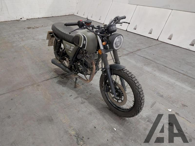 2024 BLUROC MOTORCYCLES HUNT XC 125 125cc PETROL MANUAL MOTORCYCLE