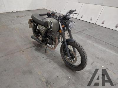 Image of 2024 BLUROC MOTORCYCLES HUNT XC 125 125cc PETROL MANUAL MOTORCYCLE