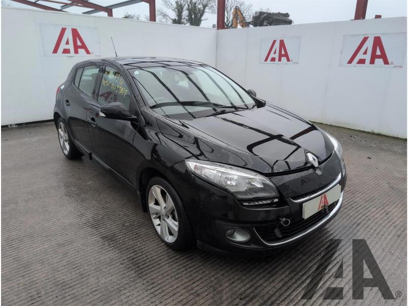 2012 RENAULT MEGANE DYNAMIQUE TOMTOM DCI 1461cc TURBO DIESEL MANUAL 6 Speed 5 DOOR HATCHBACK