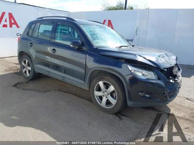 Image of 2010 VOLKSWAGEN TIGUAN S TDI 4MOTION 1968cc TURBO DIESEL MANUAL 6 Speed 5 DOOR ESTATE