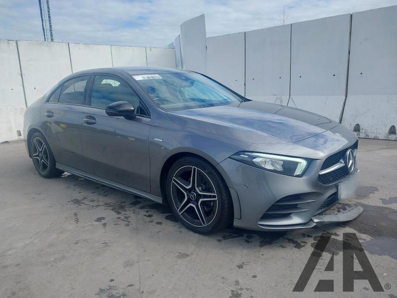 2021 MERCEDES A-CLASS A 200 AMG LINE EDITION EXECUTI 1332cc TURBO PETROL SEMI AUTO 4 DOOR SALOON