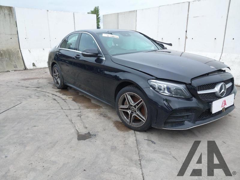 2018 MERCEDES C-CLASS C 300 AMG LINE PREMIUM 1991cc TURBO PETROL AUTOMATIC 4 DOOR SALOON