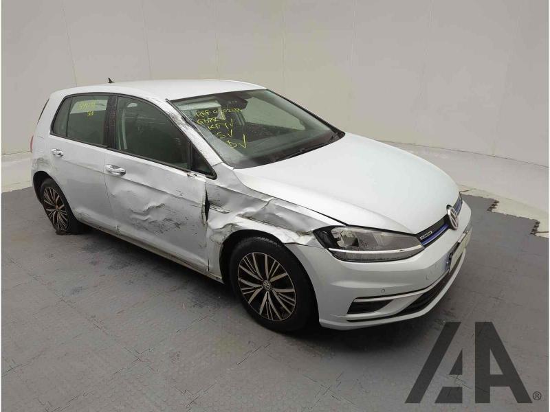 2018 VOLKSWAGEN GOLF SE NAVIGATION TSI EVO 1498cc TURBO PETROL MANUAL 6 Speed 5 DOOR HATCHBACK