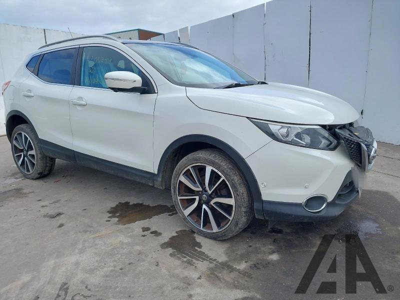 2014 NISSAN QASHQAI DCI TEKNA 1598cc TURBO DIESEL CVT 1 Speed 5 DOOR HATCHBACK