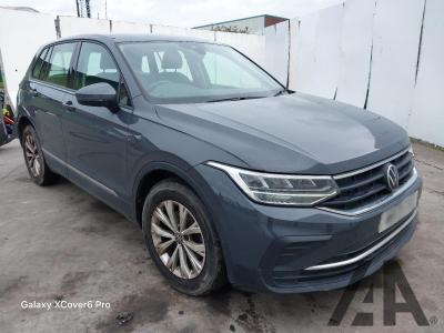 Image of 2021 VOLKSWAGEN TIGUAN TSI 1498cc TURBO PETROL MANUAL 5 DOOR ESTATE