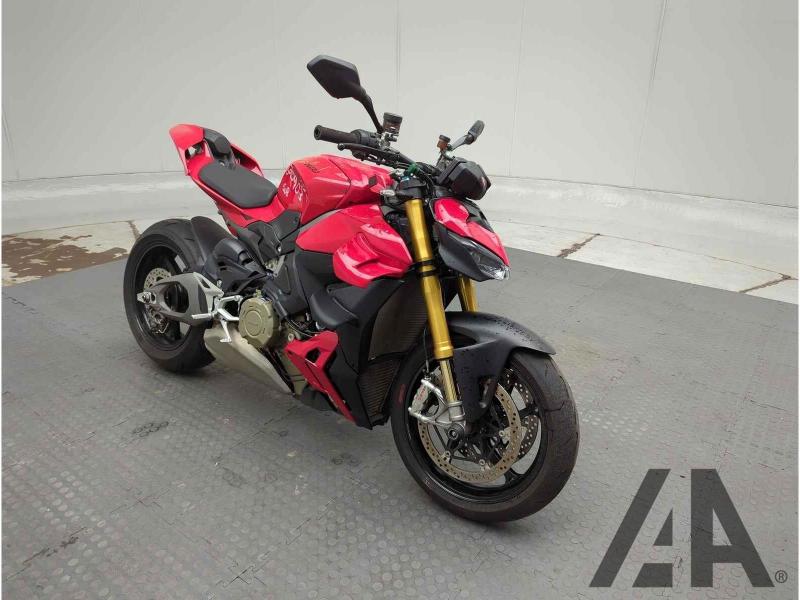 2025 DUCATI STREET FIGHTER V4 S 1103cc PETROL MANUAL MOTORCYCLE
