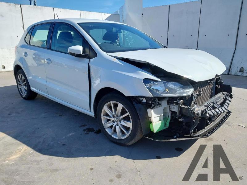 2015 VOLKSWAGEN POLO SE TSI 1197cc TURBO PETROL MANUAL 5 Speed 5 DOOR HATCHBACK