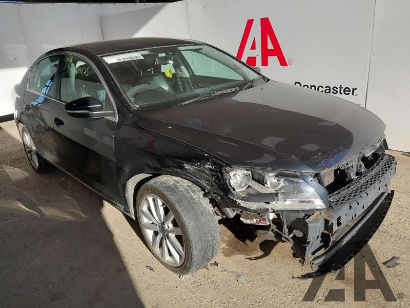 2014 VOLKSWAGEN PASSAT EXECUTIVE TDI BLUEMOTION TECHN 1968cc TURBO DIESEL MANUAL 6 Speed 4 DOOR SALOON