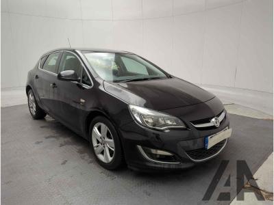 Image of 2015 VAUXHALL ASTRA SRI CDTI S/S 1956cc TURBO DIESEL MANUAL 6 Speed 5 DOOR HATCHBACK