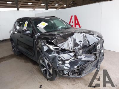 Image of 2023 VOLVO XC40 B4 ULTIMATE 1969cc TURBO PETROL SEMI AUTO 5 DOOR ESTATE