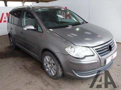 Image of 2009 VOLKSWAGEN TOURAN SE TDI 1896cc TURBO DIESEL MANUAL 5 DOOR MPV