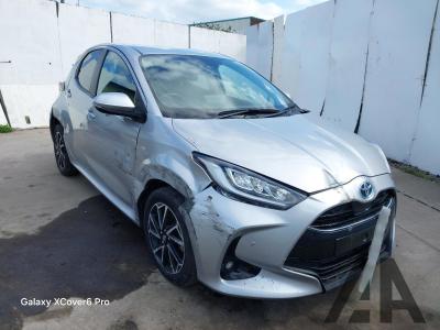 Image of 2022 TOYOTA YARIS DESIGN 1490cc PETROL/ELECTRIC CVT 5 DOOR HATCHBACK