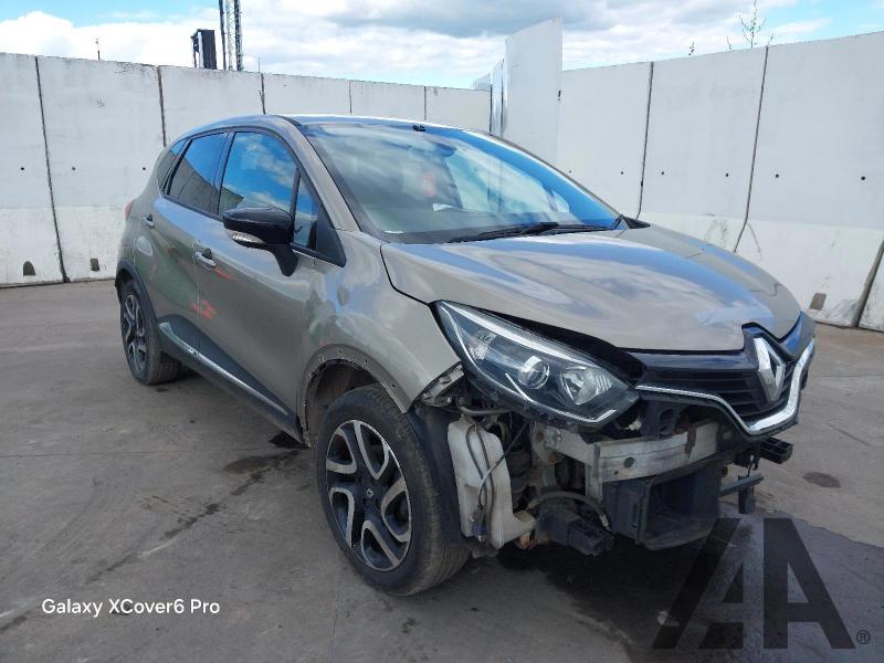 2015 RENAULT CAPTUR DYNAMIQUE S MEDIANAV ENERGY DC 1461cc TURBO DIESEL MANUAL 5 Speed 5 DOOR HATCHBACK
