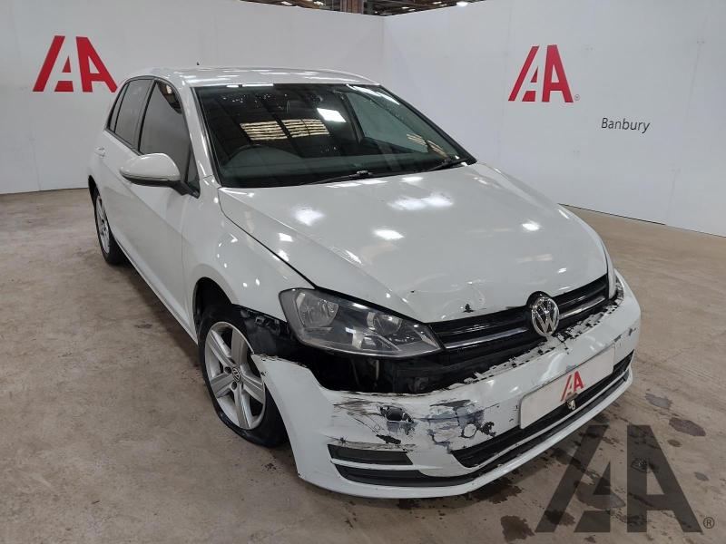 2015 VOLKSWAGEN GOLF MATCH TDI BLUEMOTION TECHNOLOG 1598cc TURBO DIESEL MANUAL 5 Speed 5 DOOR HATCHBACK
