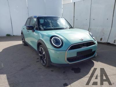 Image of 2024 MINI COOPER S EXCLUSIVE 1998cc TURBO PETROL SEMI AUTO 5 DOOR HATCHBACK