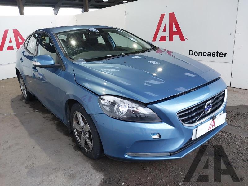 2014 VOLVO V40 D2 ES 1560cc TURBO DIESEL MANUAL 6 Speed 5 DOOR HATCHBACK
