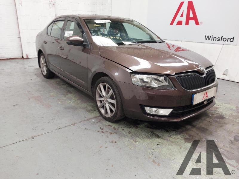 2014 SKODA OCTAVIA ELEGANCE TDI CR 1598cc TURBO DIESEL MANUAL 5 Speed 5 DOOR HATCHBACK