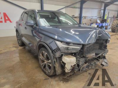 Image of 2019 VOLVO XC40 D4 INSCRIPTION PRO AWD 1969cc TURBO DIESEL AUTOMATIC 8 Speed 5 DOOR ESTATE