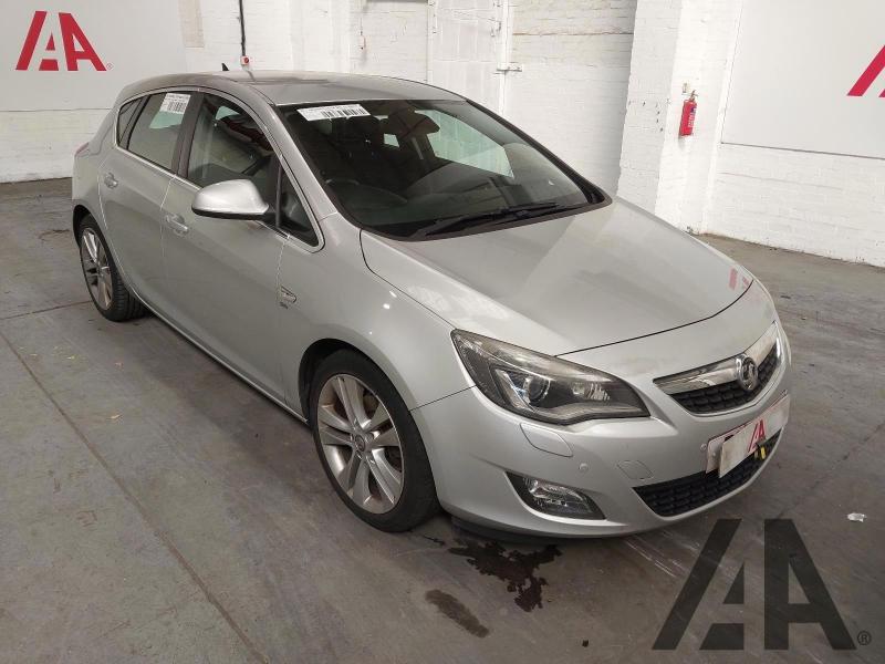 2011 VAUXHALL ASTRA SRI CDTI 1956cc TURBO DIESEL MANUAL 6 Speed 5 DOOR HATCHBACK