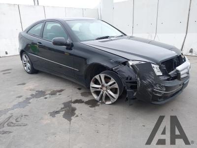 Image of 2008 MERCEDES CLC-CLASS CLC200 CDI SE 2148cc TURBO DIESEL MANUAL 6 Speed 3 DOOR COUPE