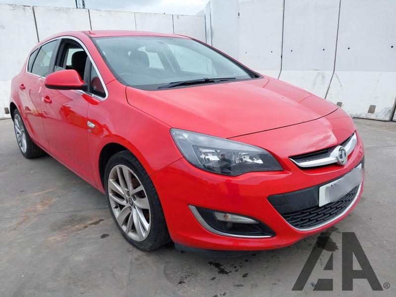 2013 VAUXHALL ASTRA SRI 1364cc TURBO PETROL MANUAL 6 Speed 5 DOOR HATCHBACK