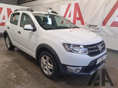 Image of 2015 DACIA SANDERO STEPWAY LAUREATE DCI 1461cc TURBO DIESEL MANUAL 5 Speed 5 DOOR HATCHBACK