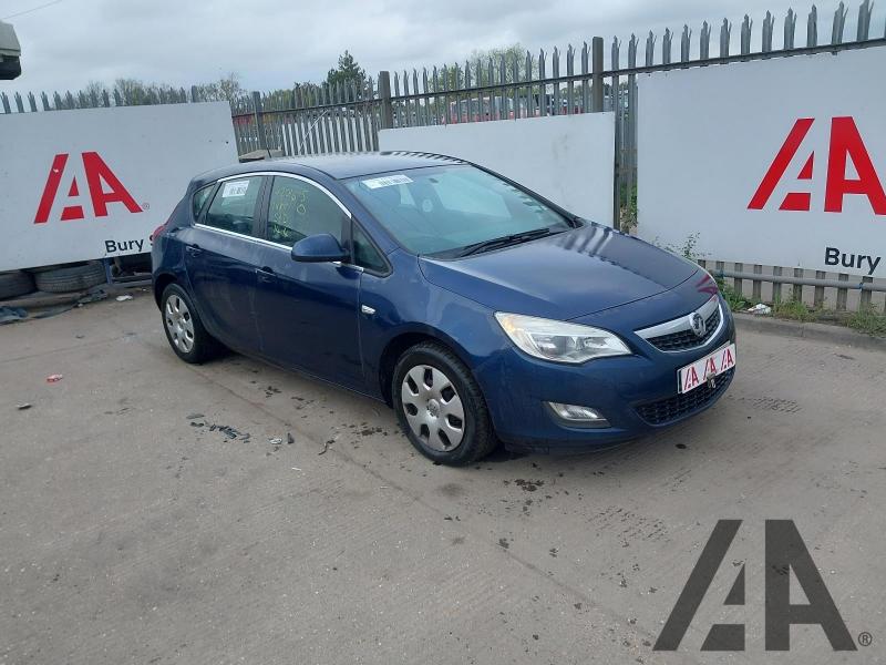 2011 VAUXHALL ASTRA EXCLUSIV CDTI 1686cc TURBO DIESEL MANUAL 6 Speed 5 DOOR HATCHBACK