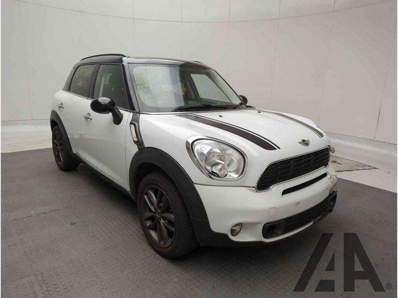 2013 MINI COUNTRYMAN COOPER SD 1995cc TURBO DIESEL MANUAL 6 Speed 5 DOOR HATCHBACK