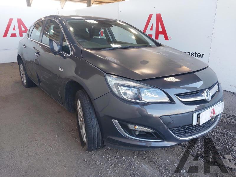 2013 VAUXHALL ASTRA SE CDTI ECOFLEX S/S 1956cc TURBO DIESEL MANUAL 6 Speed 5 DOOR HATCHBACK