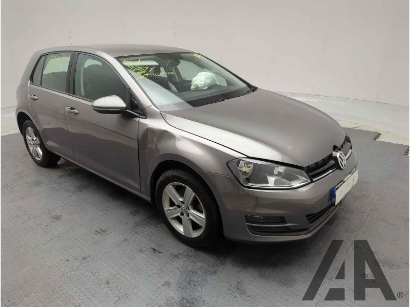 2015 VOLKSWAGEN GOLF MATCH TSI BLUEMOTION TECHNOLOG 1395cc TURBO PETROL SEMI AUTO 7 Speed 5 DOOR HATCHBACK