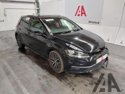 Image of 2017 VOLKSWAGEN GOLF SE TDI BLUEMOTION TECHNOLOGY D 1598cc TURBO DIESEL SEMI AUTO 7 Speed 5 DOOR HATCHBACK