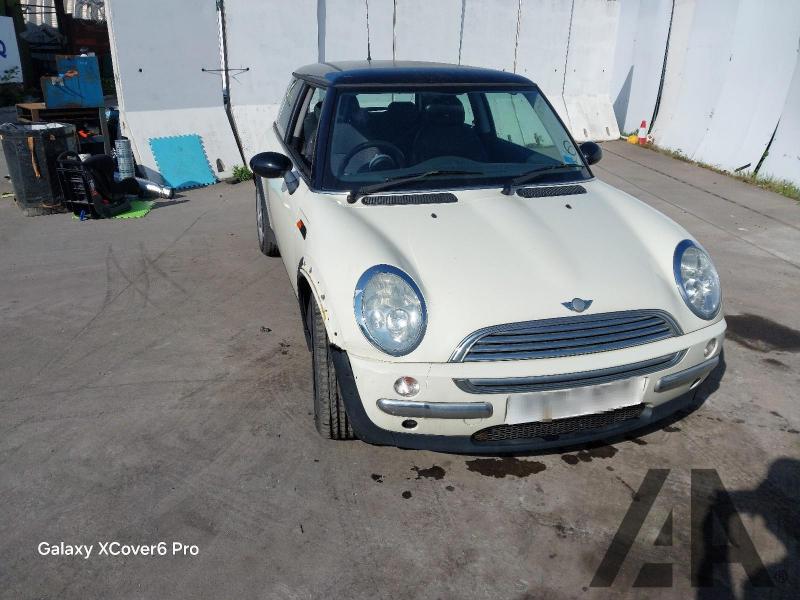 2003 MINI HATCH COOPER 1598cc PETROL MANUAL 5 Speed 3 DOOR HATCHBACK