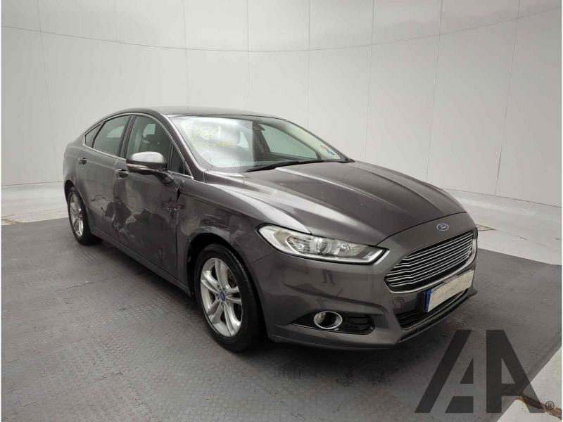 2015 FORD MONDEO TITANIUM TDCI 1997cc TURBO DIESEL MANUAL 6 Speed 5 DOOR HATCHBACK