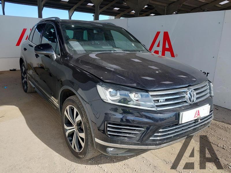 2014 VOLKSWAGEN TOUAREG V6 R-LINE TDI BLUEMOTION TECHN 2967cc TURBO DIESEL AUTOMATIC 8 Speed 5 DOOR ESTATE