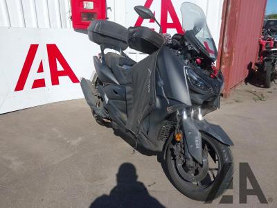 Image of 2022 YAMAHA YP (X-MAX) 125 124cc PETROL CVT SCOOTER